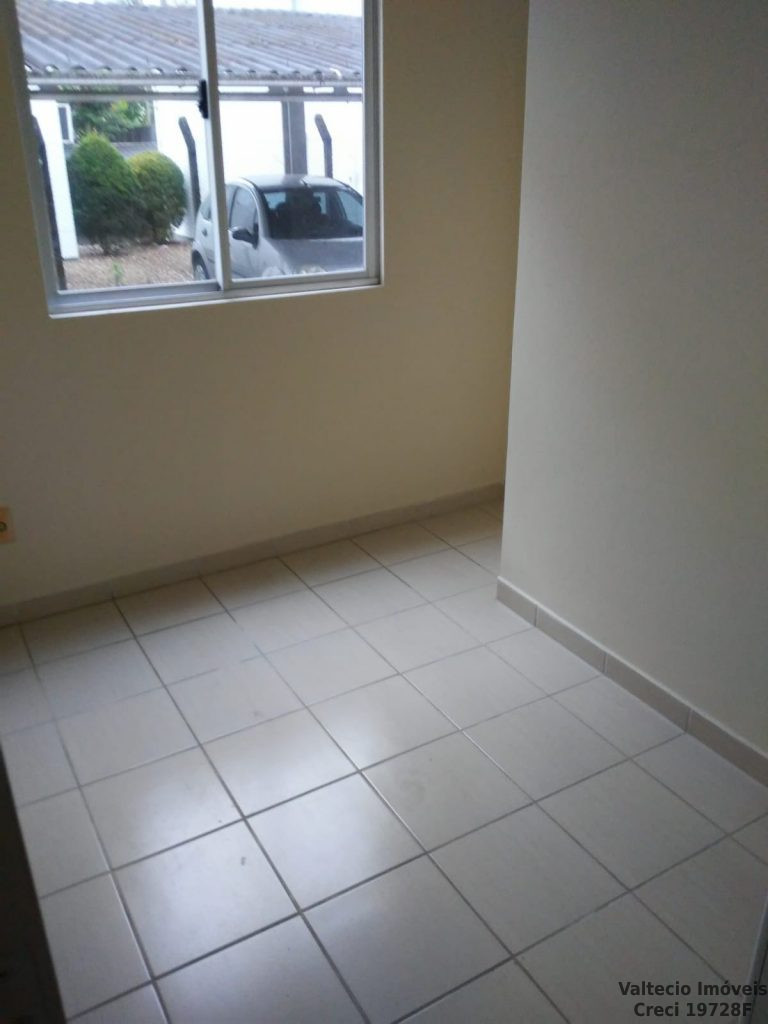 VELHA. VELHA.